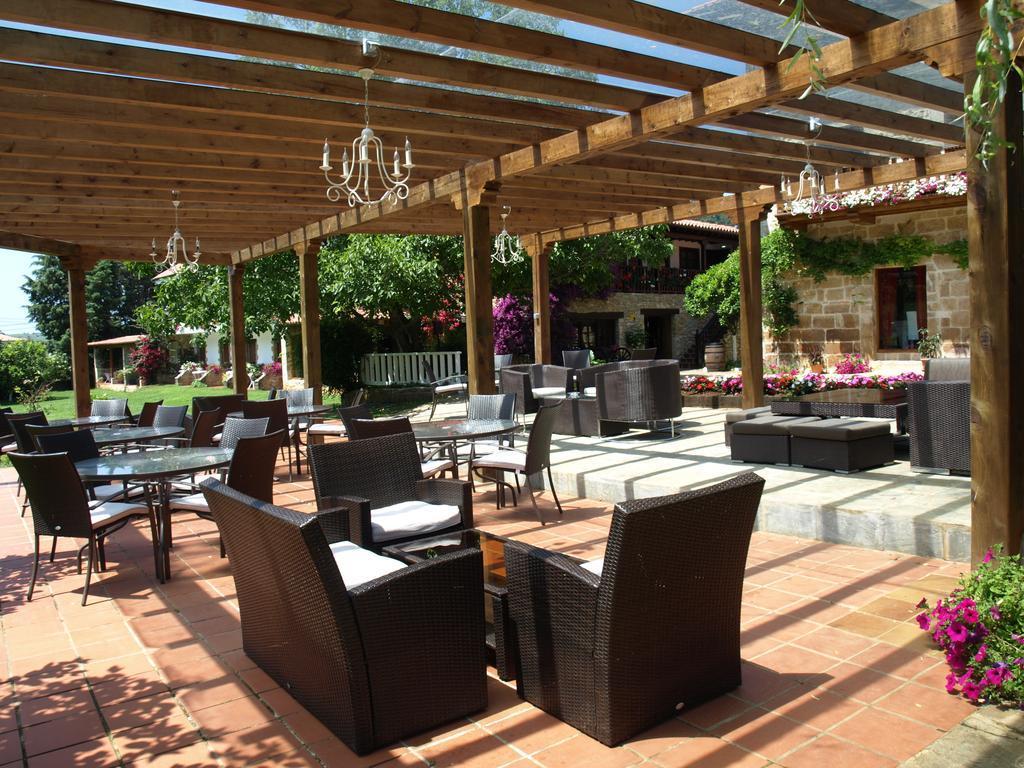 Complejo Rural Spa Hosteria El Pomar Comillas Exterior photo
