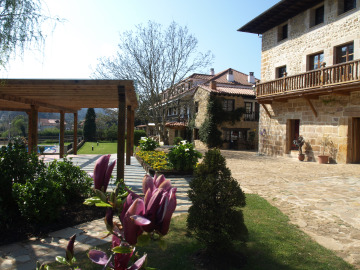 Complejo Rural Spa Hosteria El Pomar Comillas Exterior photo